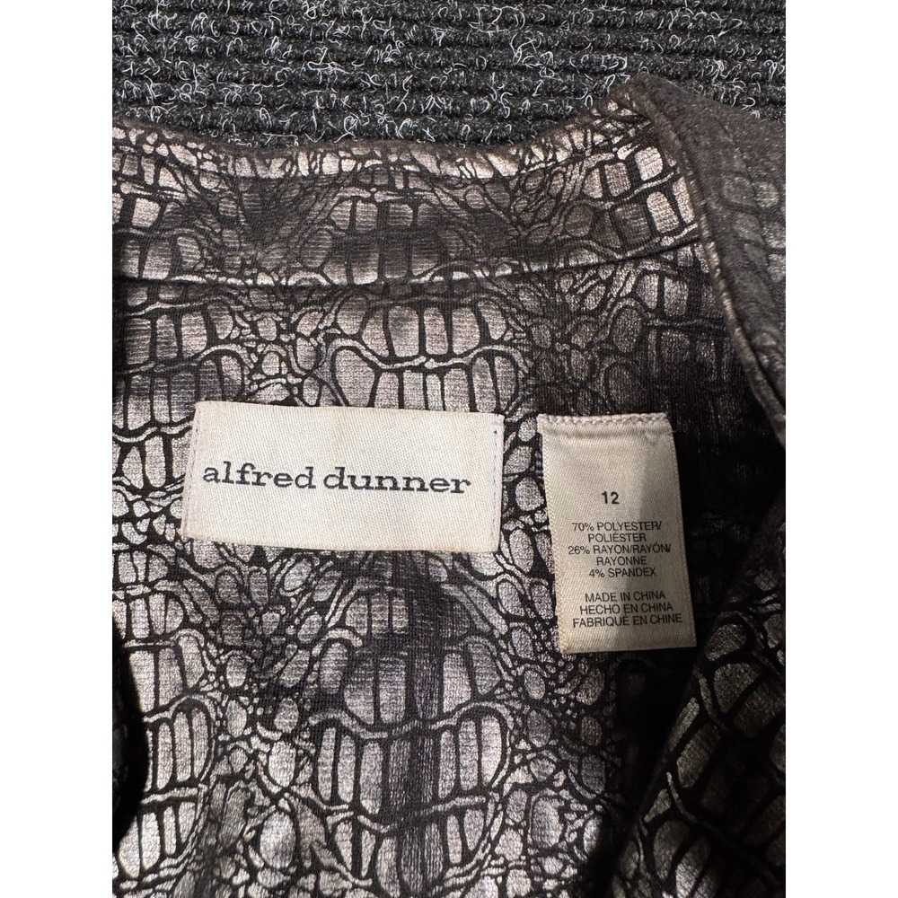 Alfred Dunner Womens 12 Metallic Silver Black Croc Embossed Zip Jacket Blazer - Picture 3 of 6